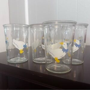 Set of 5 Clear jelly jars with White Duck Print